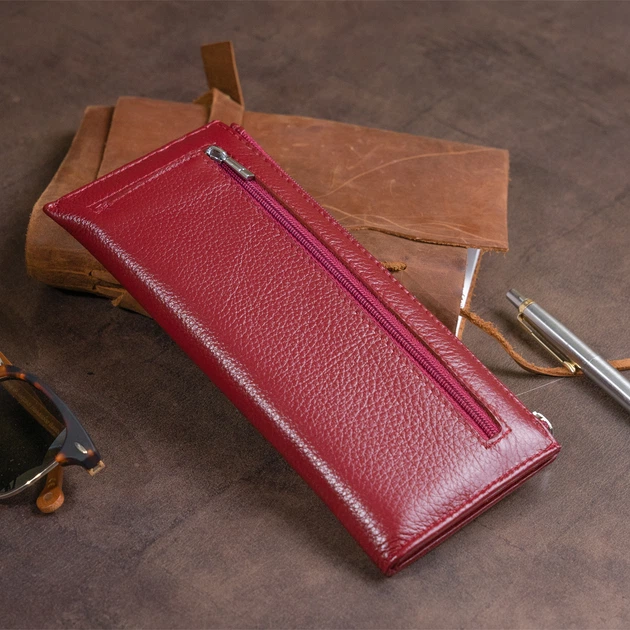 Горизонтальный тонкий кошелек из кожи женский ST Leather 19326 Бордовый - Фото 7 Горизонтальный тонкий кошелек из кожи женский ST Leather 19326 Бордовый - изображение 7