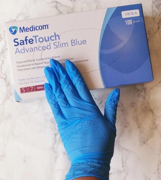 Перчатки нитриловые Medicom SoftTouch голубые синие одноразовые смотровые размер S 100 штук 50 пар - изображение 1