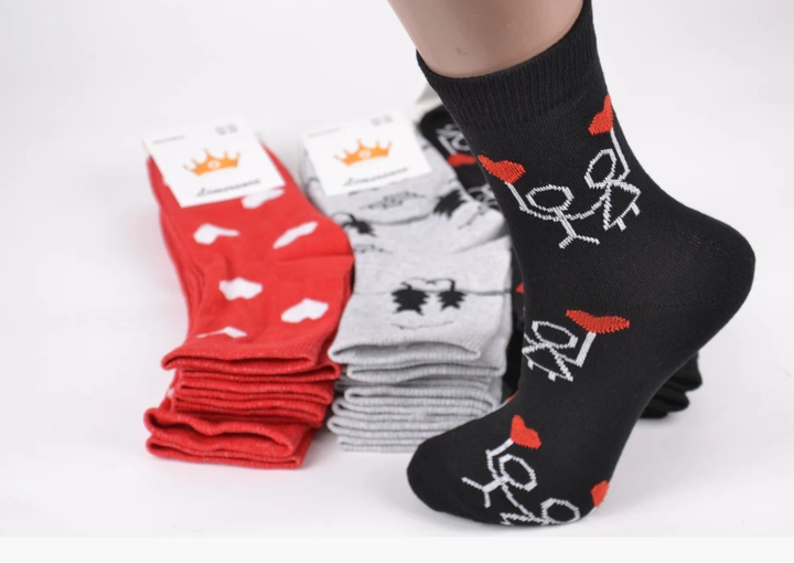 Магазин цветных носков St. Friday Socks