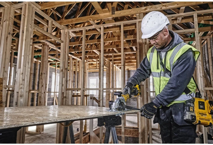 Пила дискова акумуляторна безщіткова DeWalt DCS571N без акумулятора та зарядного пристрою - зображення 10