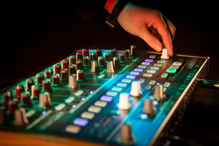 DTM・DAW tria Акустика эстрадная AMP Hybrid FR80M38 широкополосная (1шт