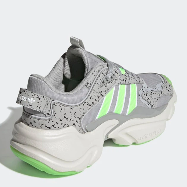 Sneakersy damskie z skórzane na wysokiej platformie do kostki kolorowe adidas Originals Magmur Runner W EF9001 39.5 (6UK) 24.5 cm Szare (4060512727242) - obraz 5