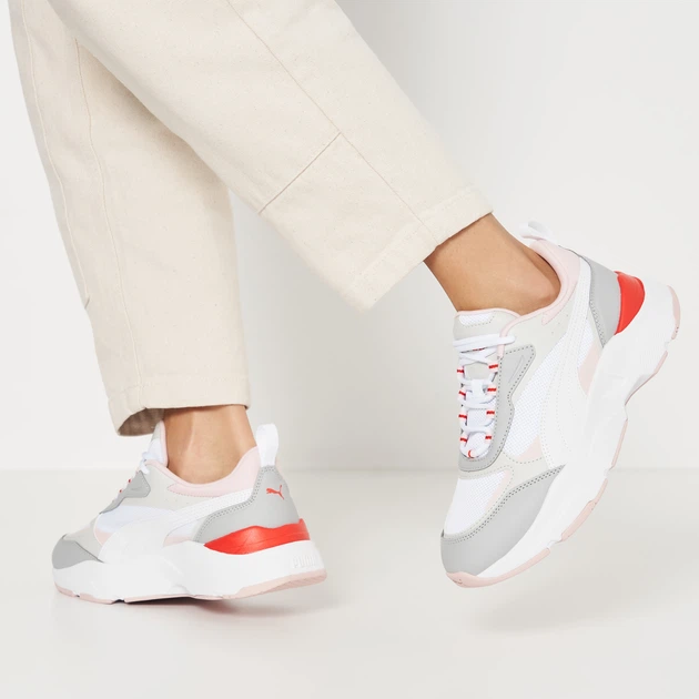pink white pumas