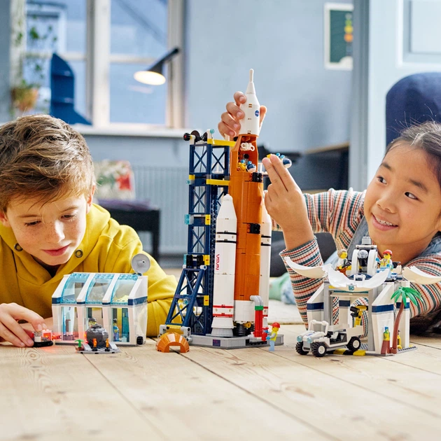 Конструктор LEGO City Space Космодром 1010 деталей (60351) - зображення 3