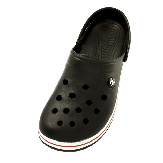 Crocs shop chappals online