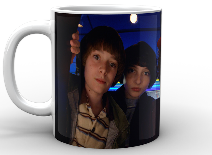 Кухоль GeekLand Stranger Things Дуже дивні справи постер ST.02.016 ( 16935 ) - зображення 3