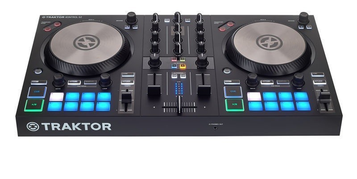 DJ-контроллер Native Instruments Traktor Kontrol S2 MK3