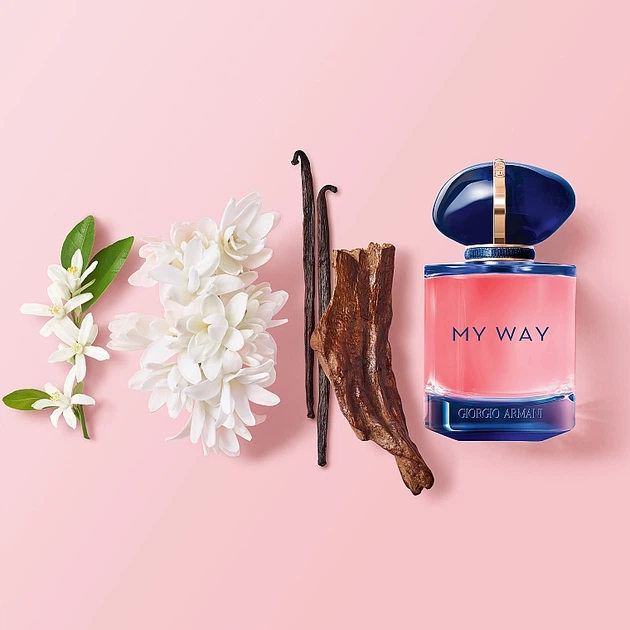 Woda perfumowana damska Giorgio Armani My Way Intense 30 ml (3614273347853) - obraz 2