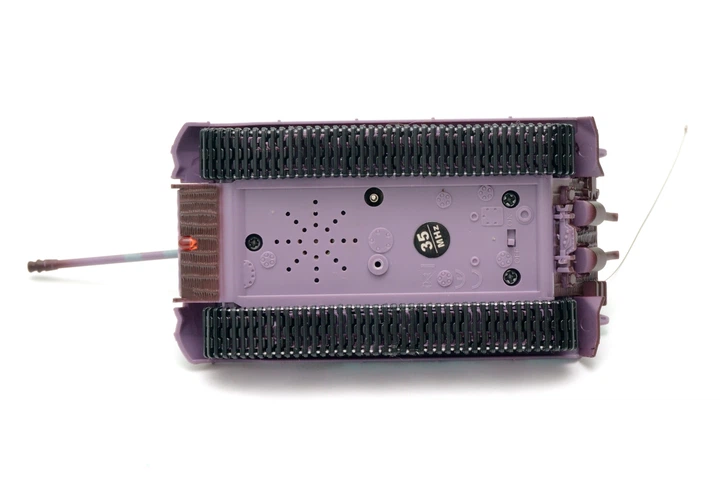 Танк микро р/у 1:72 King Tiger со звуком фиолетовый, 35MHz (DD-GWT2203-2) - Фото 6 Танк микро р/у 1:72 King Tiger со звуком фиолетовый, 35MHz (DD-GWT2203-2) - изображение 6