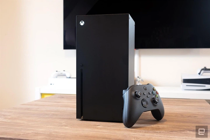 Konsola Microsoft Xbox Series X (RRT-00010) - obraz 4