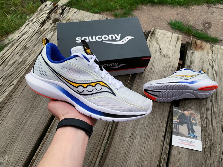 Кросівки для бігу Saucony Kinvara 13 20723-84s 42 (8.5 US) 26.5 см білі (11110904) - Фото 3 Кросівки для бігу Saucony Kinvara 13 20723-84s 42 (8.5 US) 26.5 см білі (11110904) - зображення 3