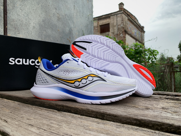 Saucony kinvara 42 outlet