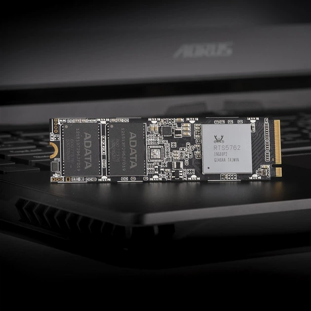 SSD диск ADATA XPG SX8100 1TB M.2 2280 PCIe Gen3x4 3D NAND TLC