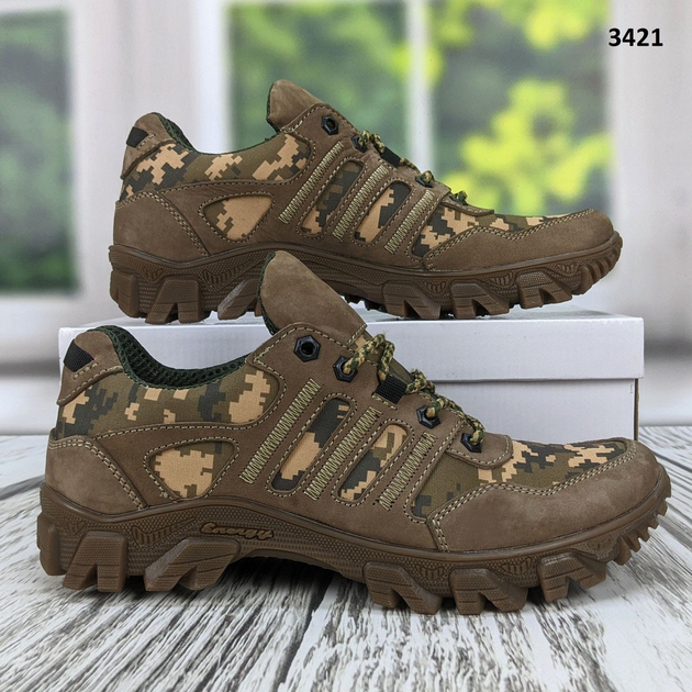 Тактические военные кроссовки коричневые кожаные с пиксельным камуфляжем р 40 (26,5 см) 3421 - изображение 1