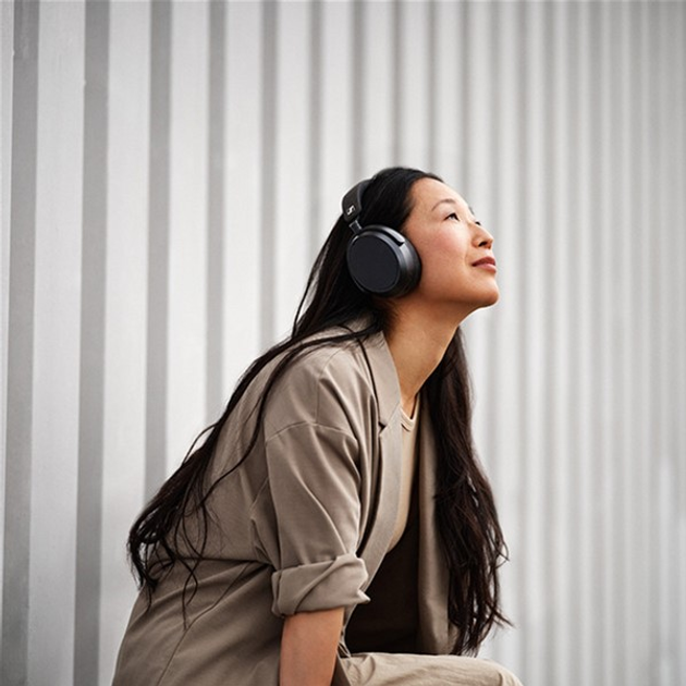 Sennheiser Momentum4 Wireless ブラック Amazon.co.jp: 【Amazon.co.jp限定カラー】ゼンハイザー