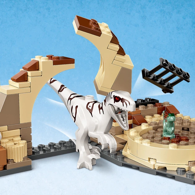 Zestaw klocków LEGO Jurassic World Atrociraptor: pościg na motocyklu 169 elementów (76945) - Zdjęcie 8 Zestaw klocków LEGO Jurassic World Atrociraptor: pościg na motocyklu 169 elementów (76945) - obraz 8