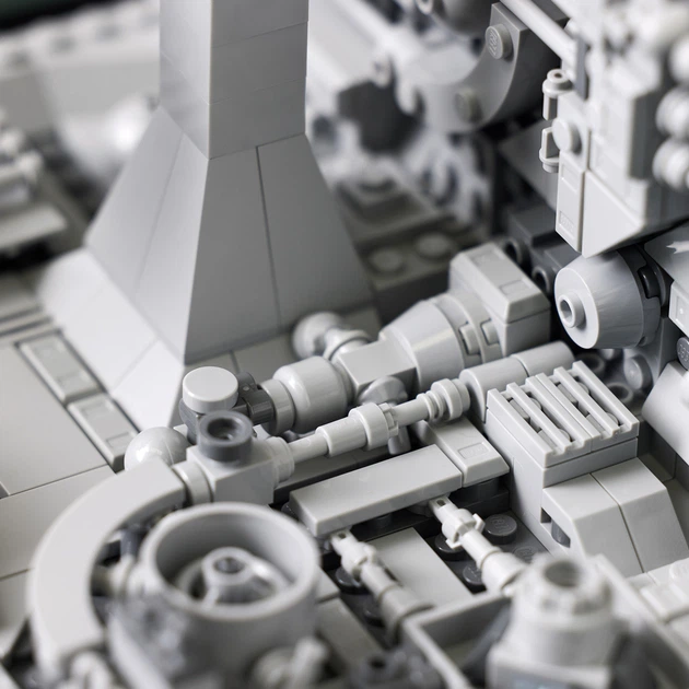 Конструктор LEGO Star Wars Діорама Політ над Зіркою Смерті 665 деталей (75329) - зображення 8