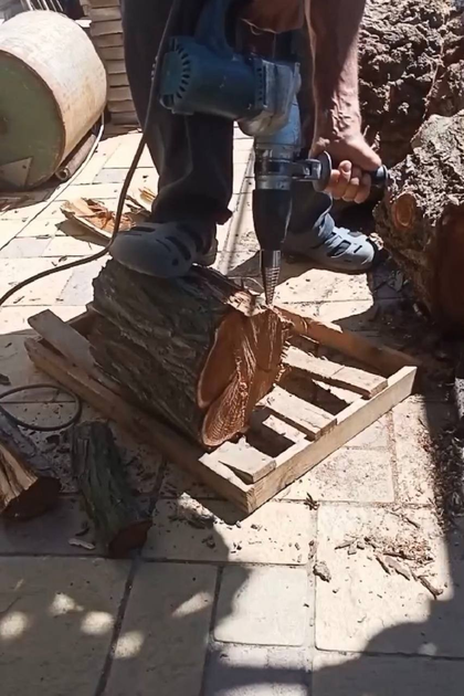 Дровокол насадка-конус морковка для дрели и перфоратора винтовой колун ...