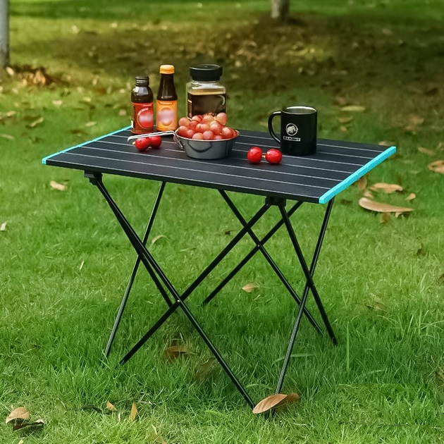 Самодельный складной столик, для рыбалки и пикника.