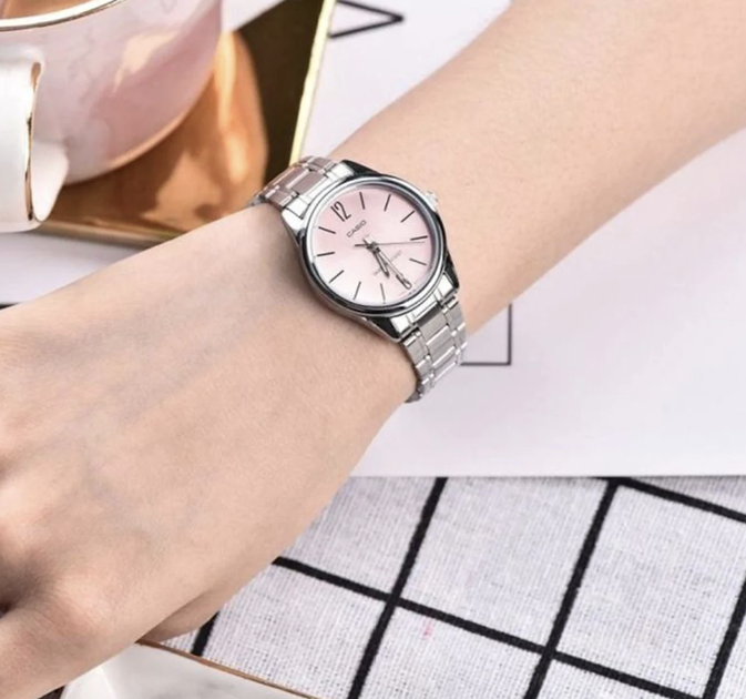 Наручные женские часы Casio LTP-V005D-4BUDF Розовые с серебристым - изображение 2
