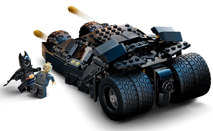 Конструктор Lego DC Batman Бетмобіль Тумблер: бій з Опудалом 422 деталі (76239) - зображення 8