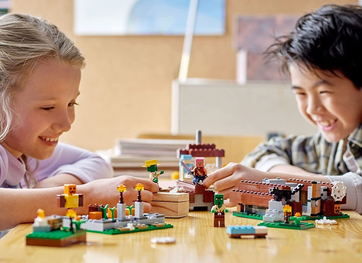 Конструктор Лего Майнкрафт Заброшенная Деревня Lego Minecraft The ...