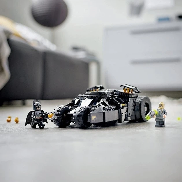Конструктор LEGO 76239 DC Batman Batmobile Бэтмобиль «Тумблер