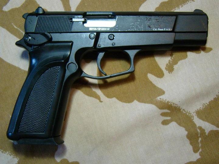 Сигнальный пистолет Blow Magnum с дополнительным магазином - изображение 2