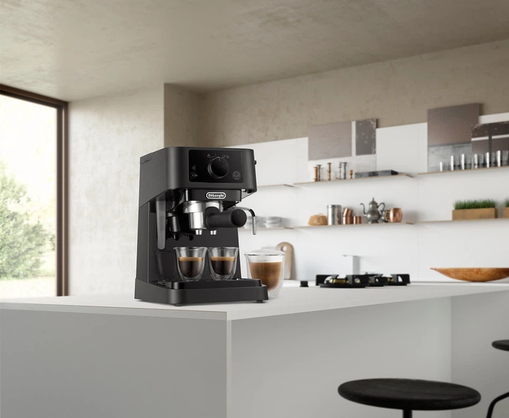 Кавоварка ріжкова DELONGHI Stilosa EC235.BK – фото, відгуки