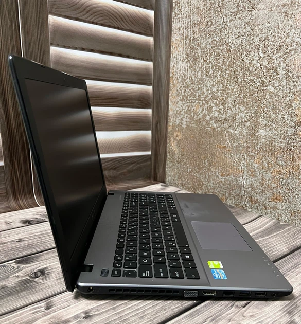 Ноутбук Asus X550C 15.6
