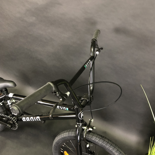 Велосипед BMX Radio Revo 20", рама 20.4", 2021, черный глянцевый с ...