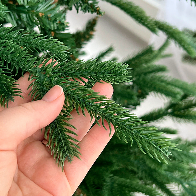 Ялинка штучна МВМ MY HOME Свято 210 см Зелена (TR-02-210 GREEN) - зображення 8
