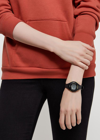 Женские часы Casio LW-203-1B Черный\Салатовый - изображение 6