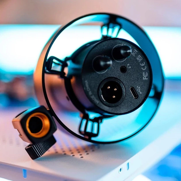 Микрофон динамический Fifine K688 Amplitank Черный USB Type-C/XLR