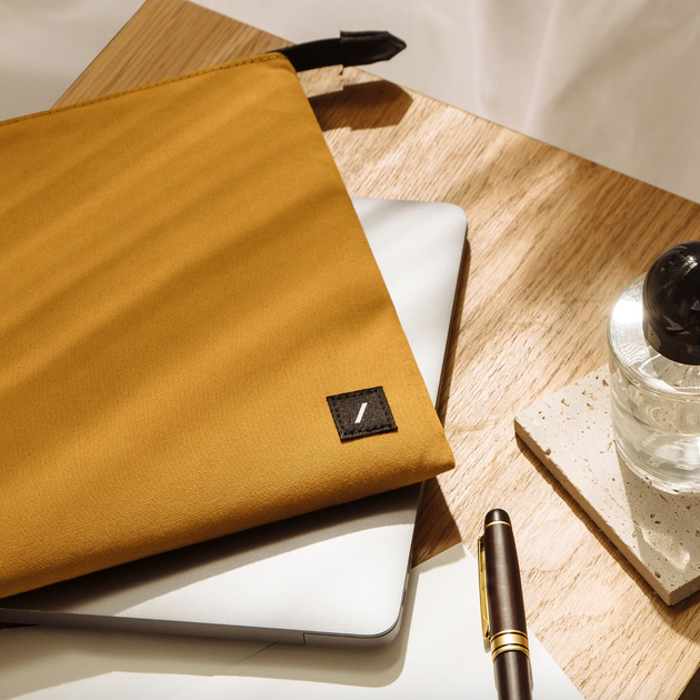 Чехол Native Union W.F.A Stow Lite 14" Sleeve Case for MacBook Pro 14"/Air 13" M2, Kraft (STOW-LT-MBS-KFT-14) - изображение 4