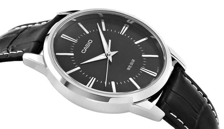 Мужские функциональные часы Casio MTP-V004L-1A Черные с серебристым - изображение 3