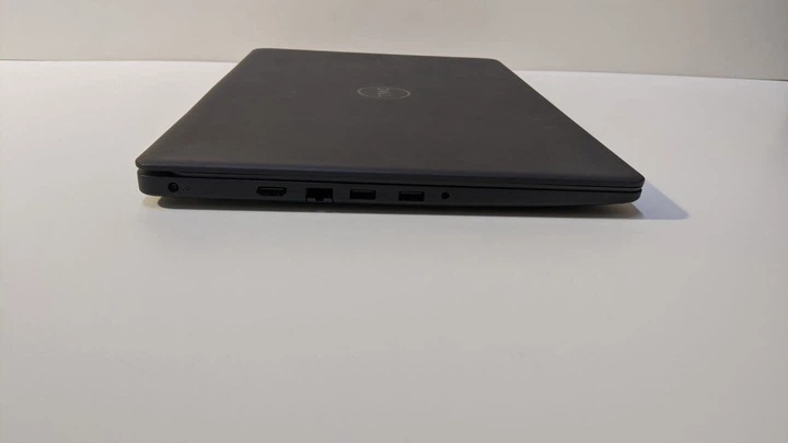Dell Inspiron Ryzen 5 3500U ノートPC Ноутбук Dell Inspiron 3505 / 15.6