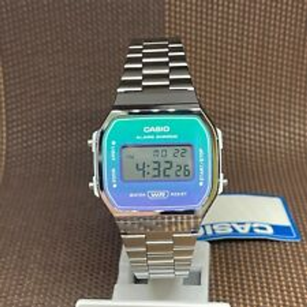 Женские наручные часы CASIO A168WER-2A с подсветкой Серебро – фото