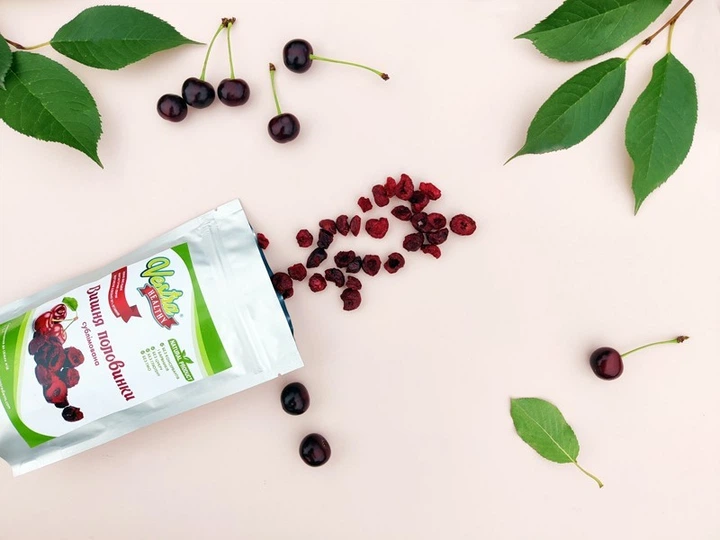 Вишня сублімована Vestra Healthy половинки 50 г - зображення 3