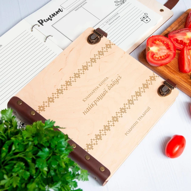 Книга для рецептів в подарунок бабусі, 100 аркушів, Світле дерево, WOODPRESENT - зображення 3