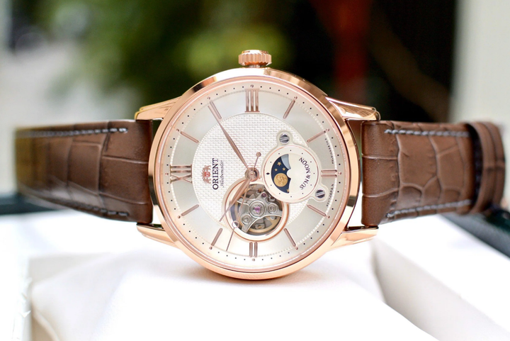 Чоловічий наручний годинник Orient RA-AS0003S10B Рожеве золото\Коричневе з сапфіровим склом - зображення 5