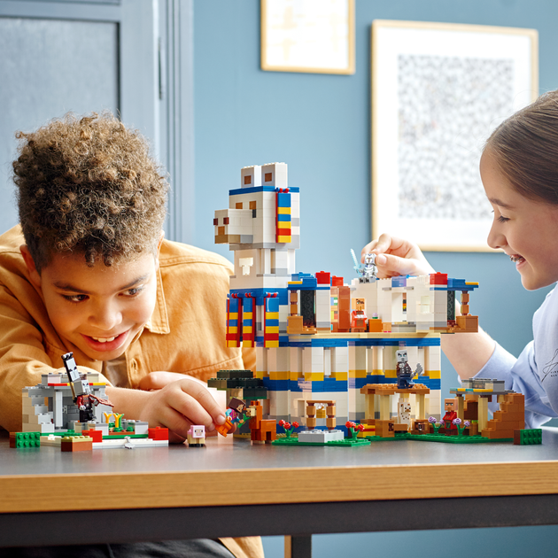 Конструктор LEGO Minecraft Село лами 1252 деталей (21188) - зображення 3