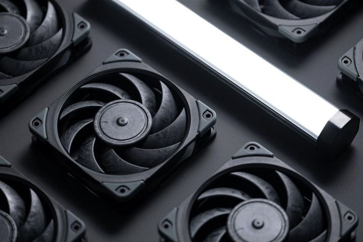 Кулер Noctua NF-A12x25 PWM CHROMAX. BLACK. SWAP - зображення 6