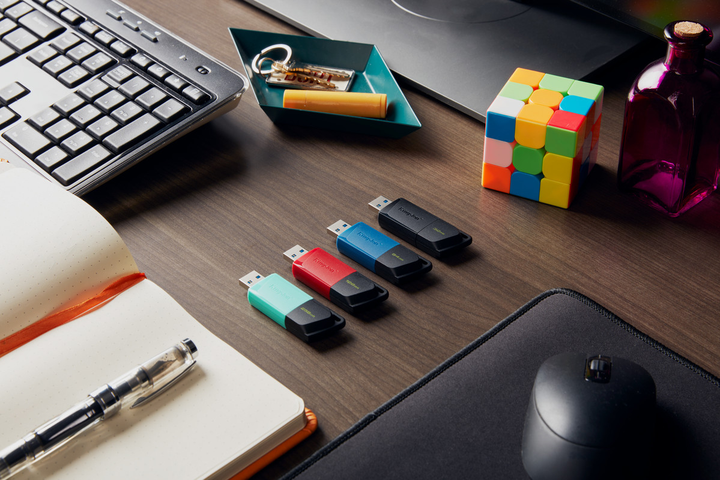 Pendrive Kingston DataTraveler Exodia M 128 GB czarno-czerwony (DTXM/128 GB) - obraz 10