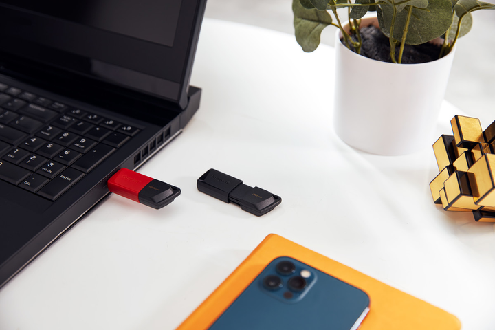 Pendrive Kingston DataTraveler Exodia M 128 GB czarno-czerwony (DTXM/128 GB) - obraz 13