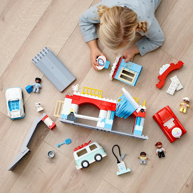 Конструктор LEGO DUPLO Гараж і автомийка 112 деталей (10948) - зображення 4