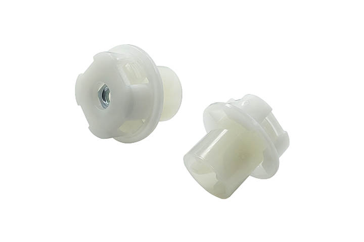 Муфта куплер для кухонного комбайна Kenwood KW706977 резьба М5 - изображение 1