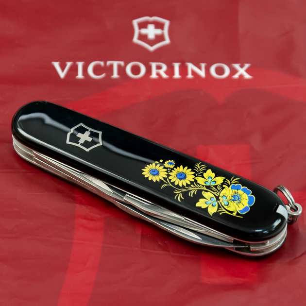 Нож складной швейцарский 91 мм/12 функций Victorinox SPARTAN UKRAINE Черный/Цветы - изображение 2