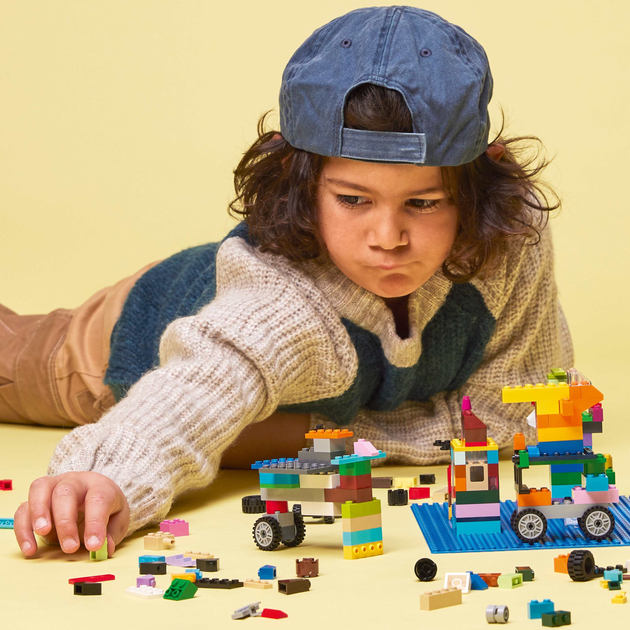 Конструктор LEGO Classic Синя базова пластина 1 деталь (11025) - зображення 3