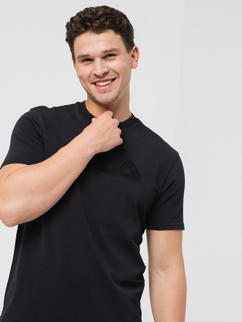 Футболка чоловіча Fila FAM0279-80001 M Чорна (4064556365927) - зображення 4